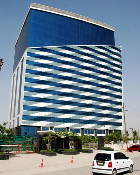 Advant Navis Business Park, Sector 142, Noida Expressway